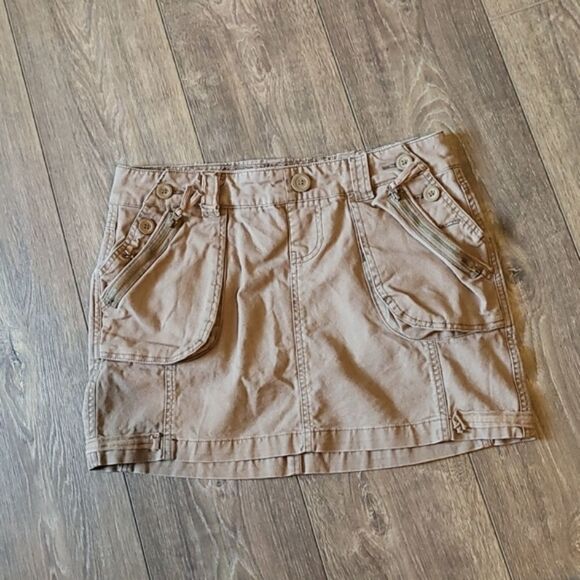 Do you joujou mini zippered skirt. - Picture 1 of 10